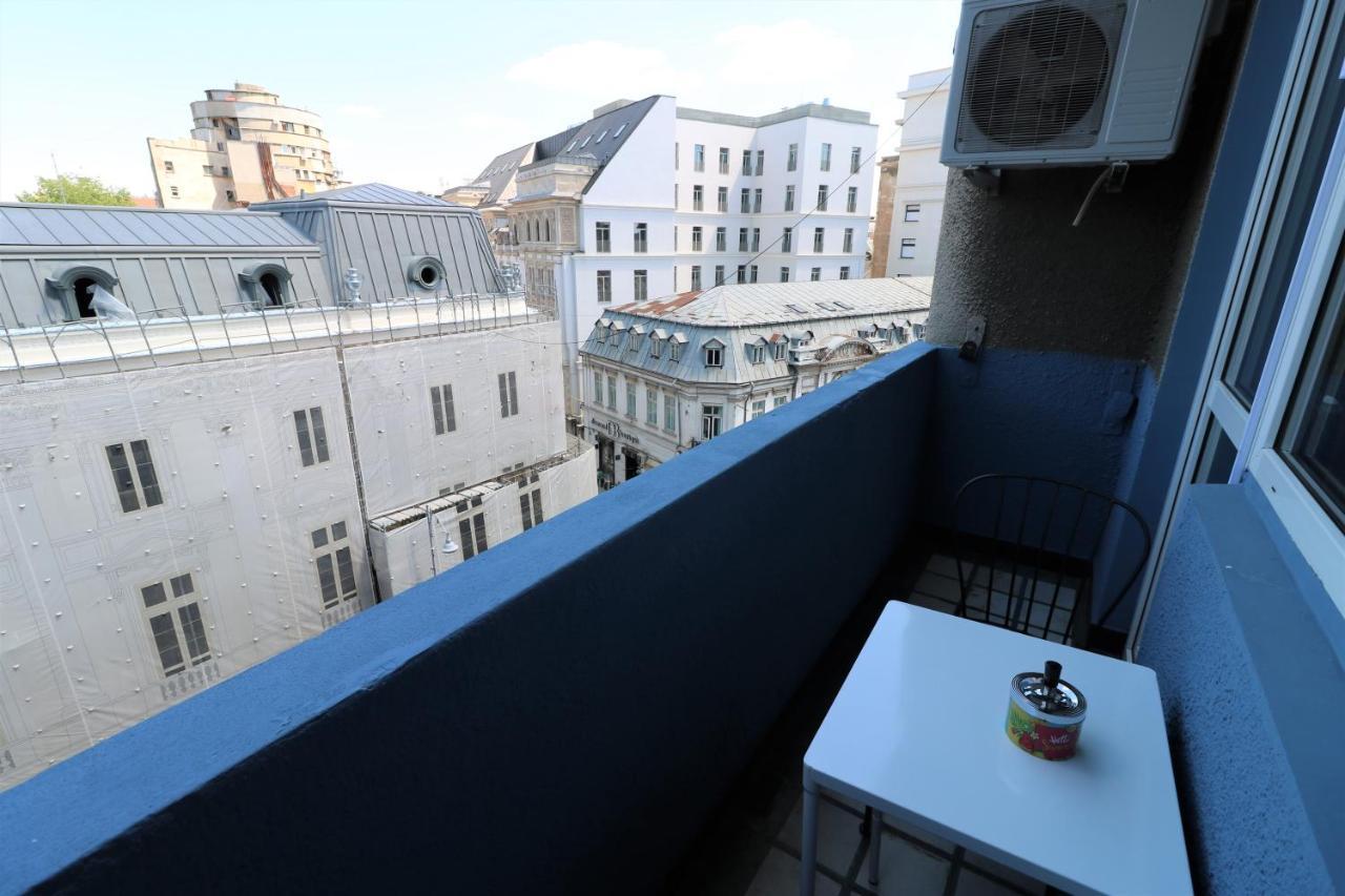 Charming Cozy Apartment - Old Town - Free Minibar Boekarest Buitenkant foto