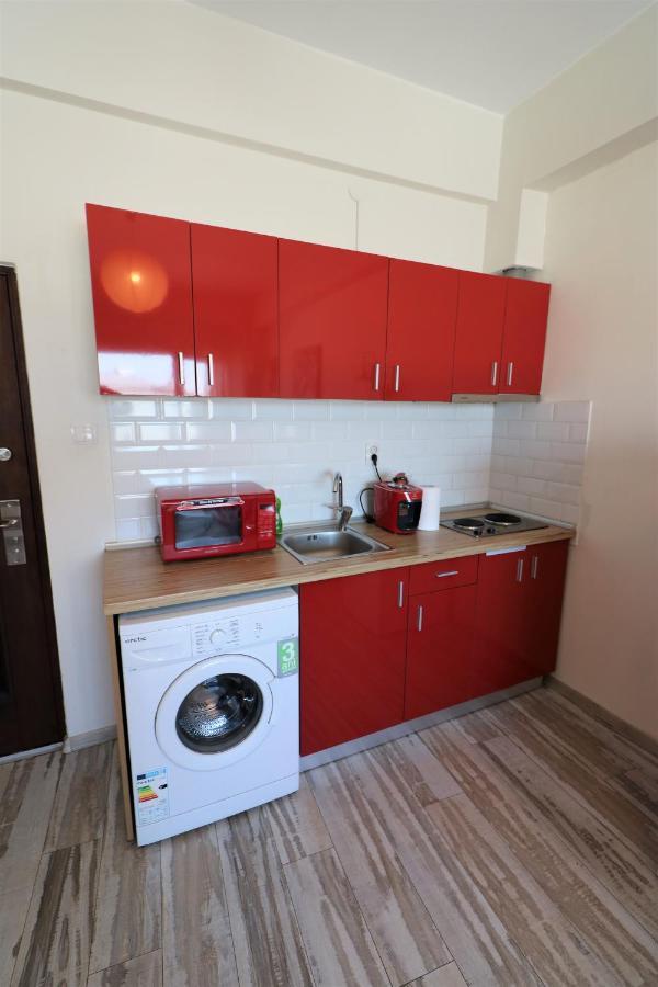Charming Cozy Apartment - Old Town - Free Minibar Boekarest Buitenkant foto